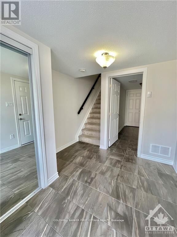 Property Photo:  339 Pumpkinseed Crescent  ON K2J 6K1 