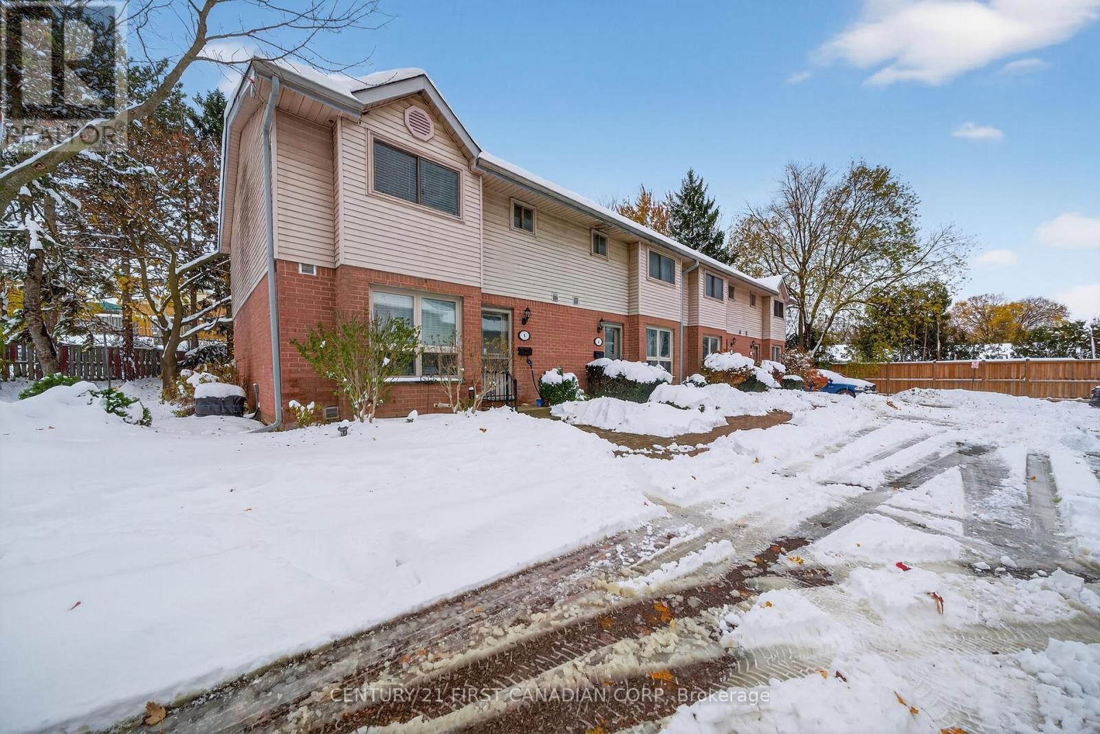 Property Photo:  35 Waterman Avenue 3  ON N6C 5S9 