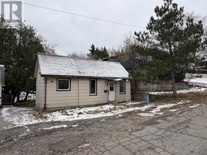 Photo de la propriété: 507 Fourth Avenue South ON P9N 1Z4