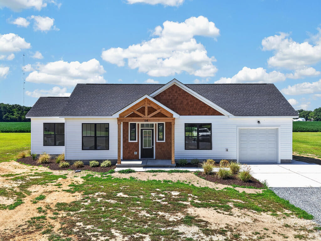 Property Photo: 66 Hill St VA 23417