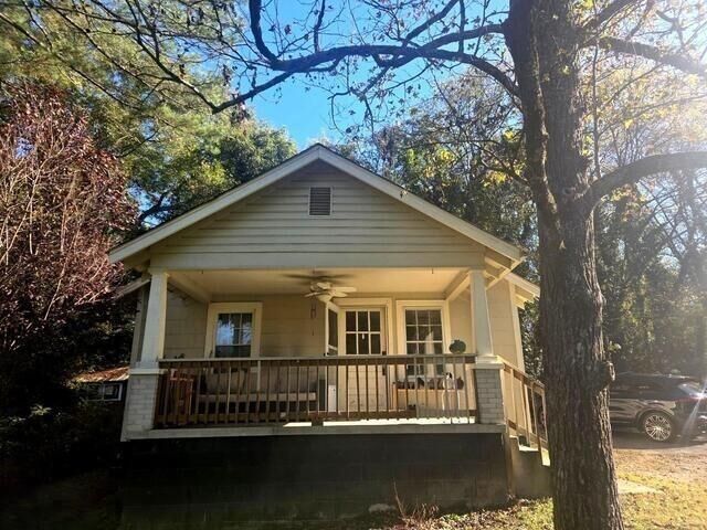Property Photo:  104 Earl Lane  GA 30161 