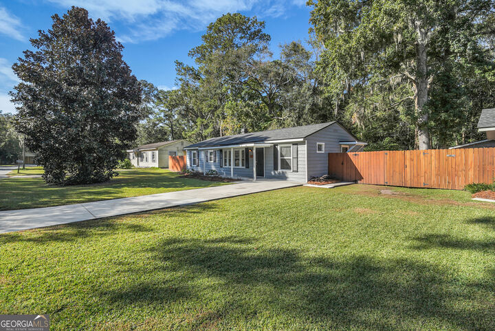 Property Photo:  23 Brookview Drive  GA 31406 