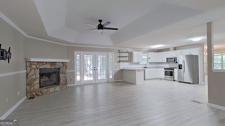 Property Photo:  401 Habersham Road  GA 31792 