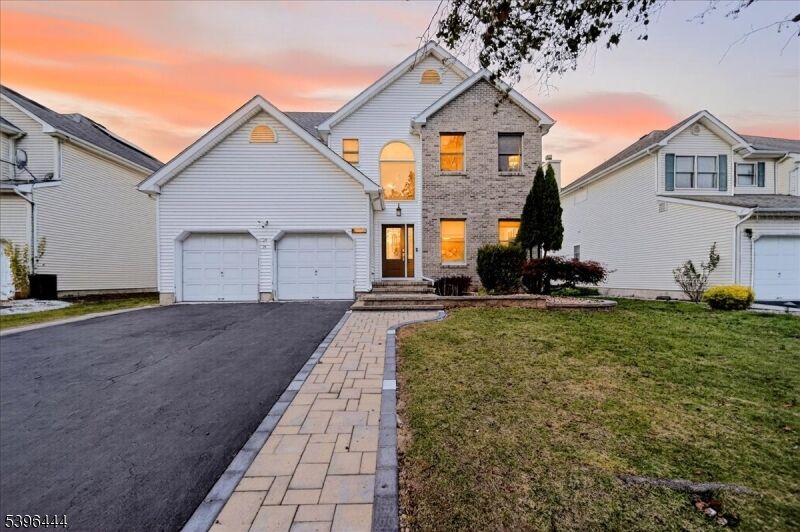 Property Photo:  24 Leah Way  NJ 07054 