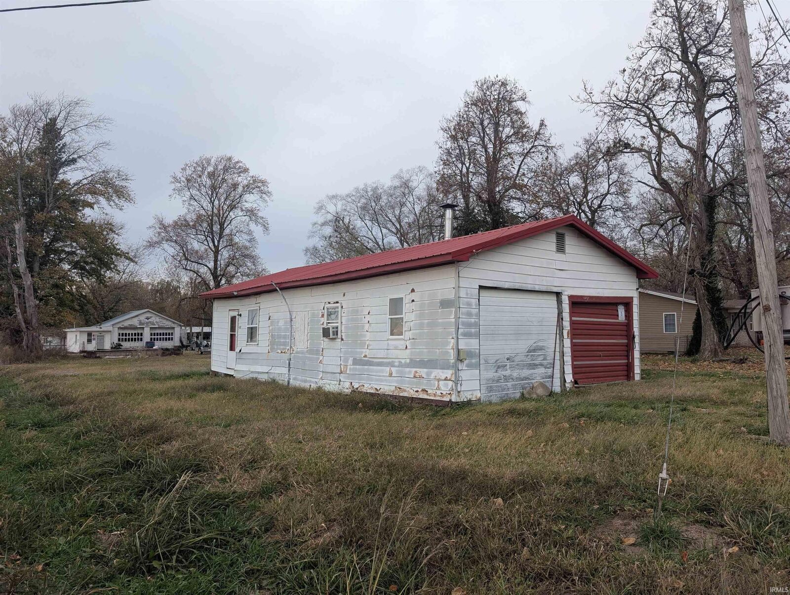 Property Photo:  410 W Old Hwy. 50  IN 47597 