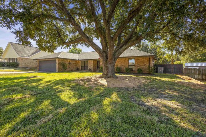 Property Photo:  1611 Shady Creek Circle  TX 75652 