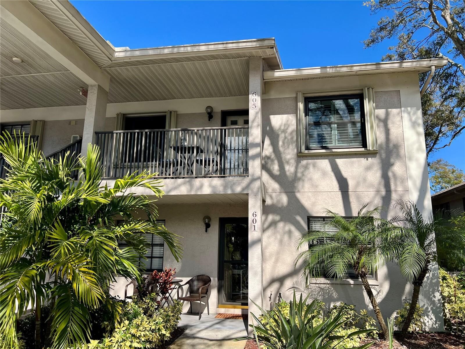Property Photo: 2150 Elm Street 605 FL 34698