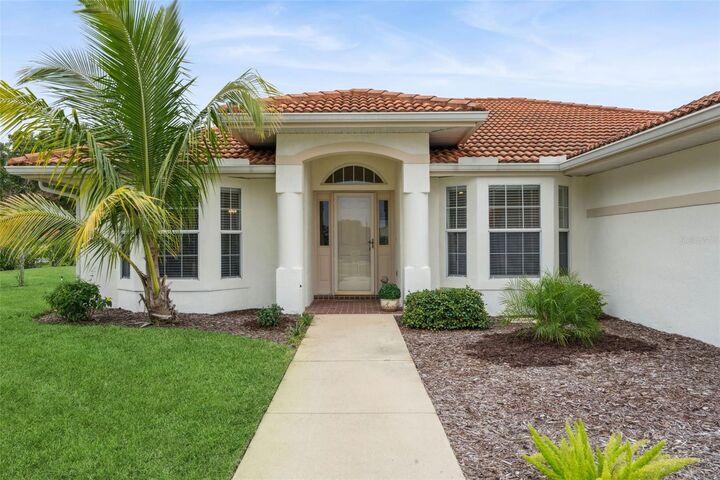 Property Photo:  168 Morning Glory Circle  FL 33884 