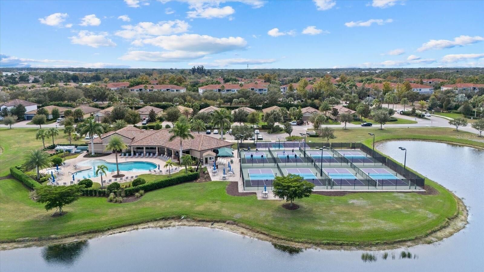 Property Photo: 6836 Wild Lake Terrace FL 34212