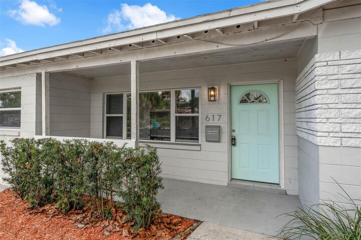 Property Photo:  617 Morocco Avenue  FL 32807 
