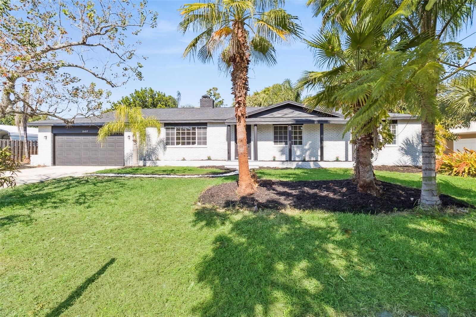 Property Photo:  1527 Meadowbrook Road NE  FL 32905 