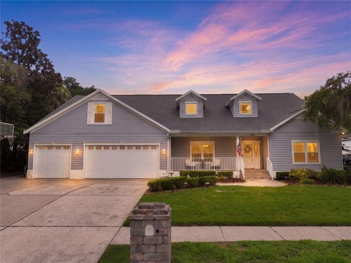 Property Photo: 504 Covington Park Street FL 33584