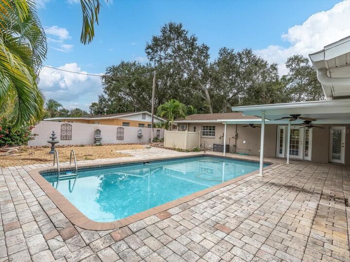 Property Photo: 8235 39th Avenue N FL 33709