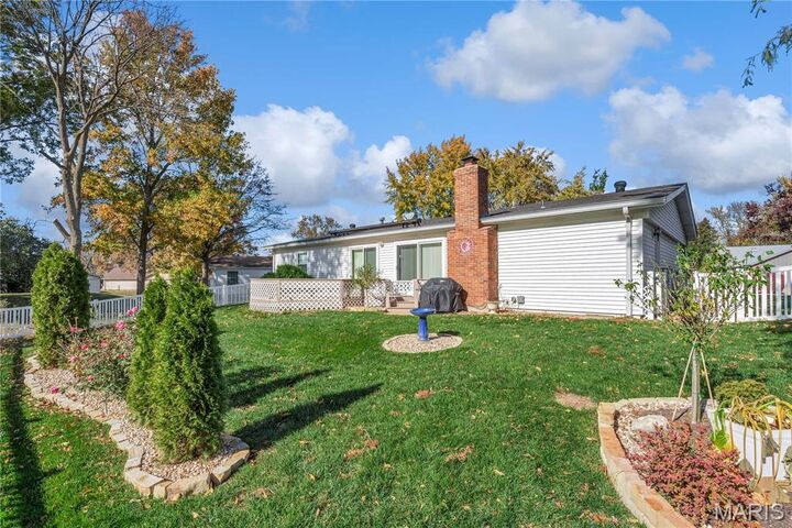 Property Photo:  15734 Plymton Lane  MO 63017 