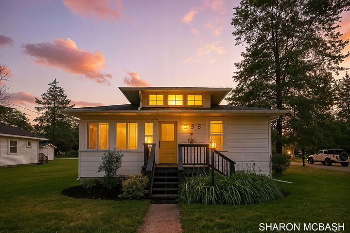 658 Allegan Street  Saugatuck MI 49453 photo