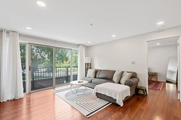 Property Photo: 1800 Dewes Street 201 IL 60025