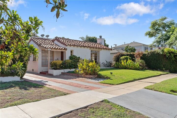 10636 Ayres Avenue  Los Angeles CA 90064 photo
