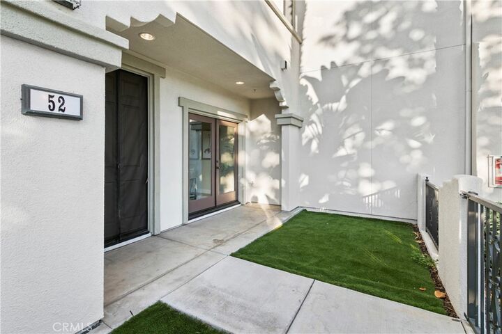 Property Photo: 52 Preston CA 90621