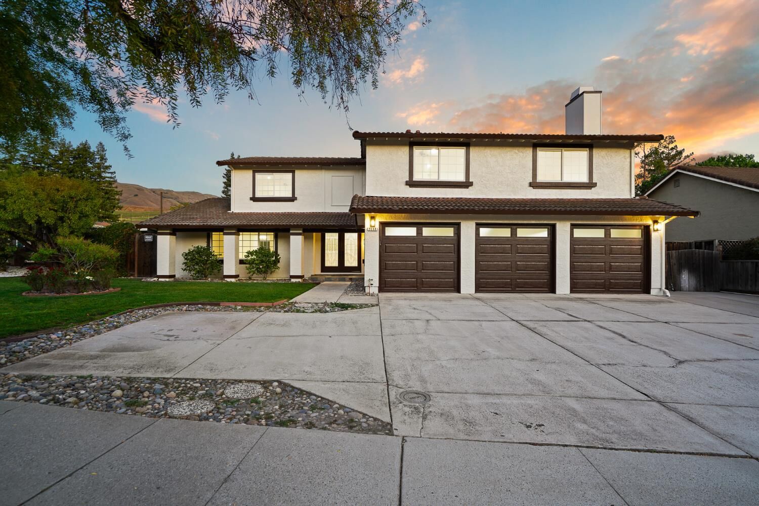 Property Photo: 2098 N Park Victoria Drive CA 95035