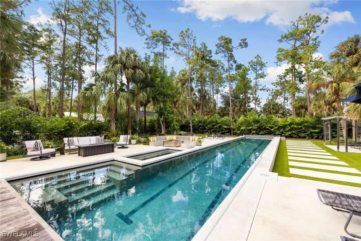 Property Photo: 805 24th Avenue NW FL 34120