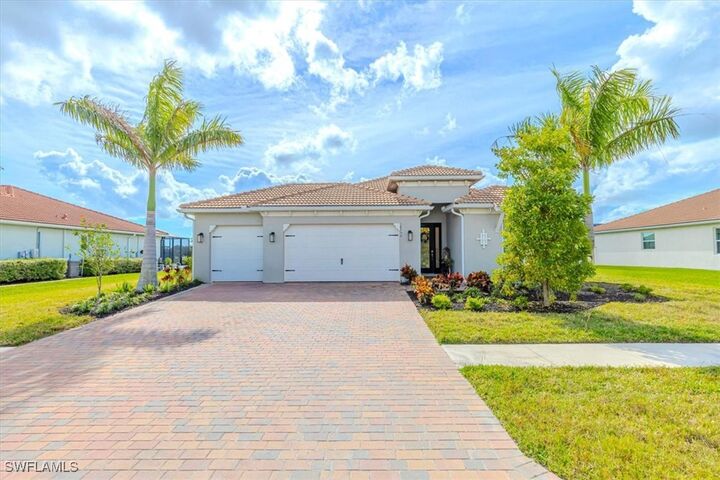 Property Photo:  18750 Lake Hammock Drive  FL 34114 