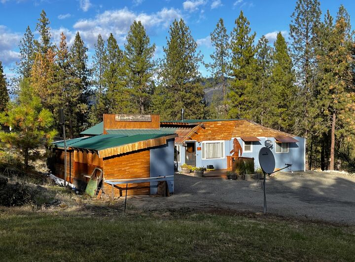 Property Photo: 18 Bjs Pl WA 99141