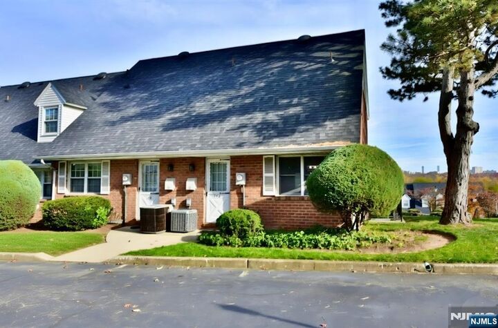Property Photo: 146 Parkview Drive 19 NJ 07666