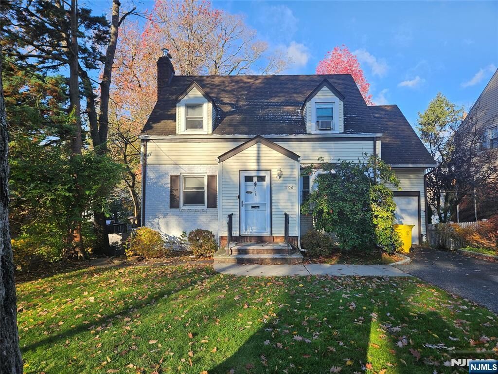 Property Photo: 1106 Bromley Avenue NJ 07666