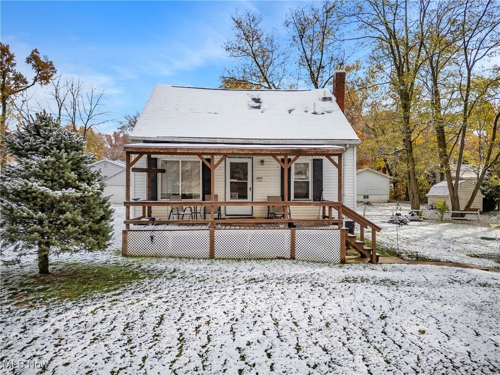 Property Photo: 3071 Elderberry Avenue OH 44319