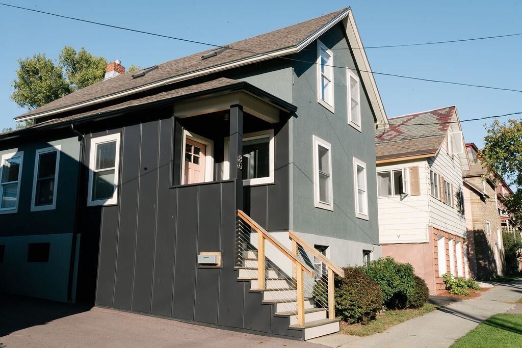 Property Photo:  80 Maple Street  VT 05401 