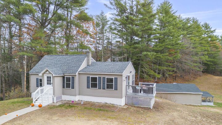 Property Photo:  456 Mountain Road  NH 03301 