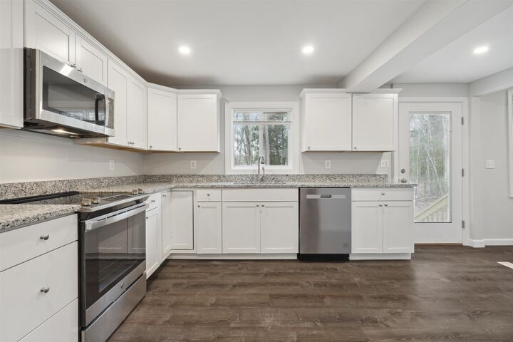 Property Photo:  585 N Ashland Road  NH 03217 