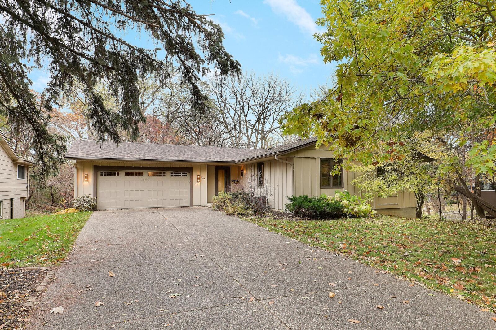 Property Photo:  545 Arthur Street  MN 55343 