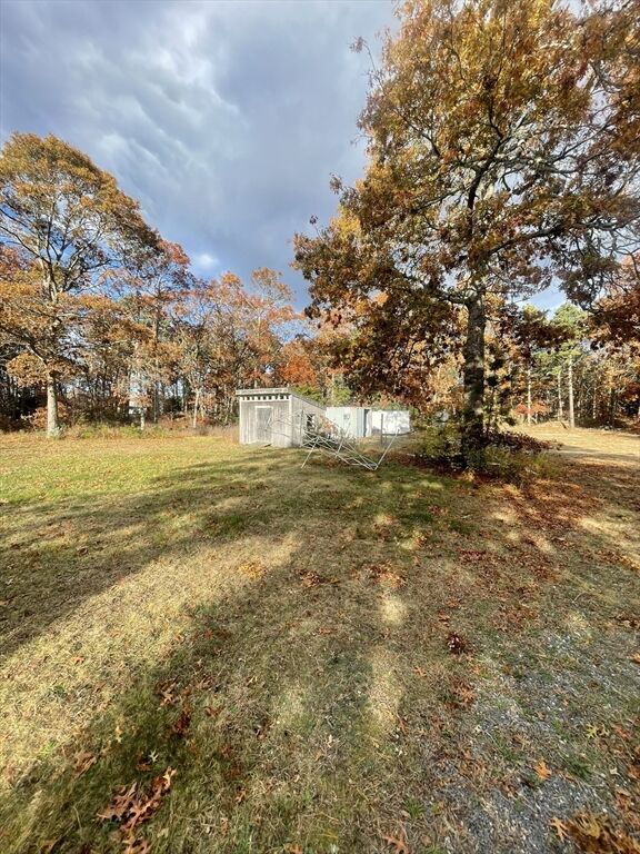 Property Photo: 215 Ashumet Rd MA 02649