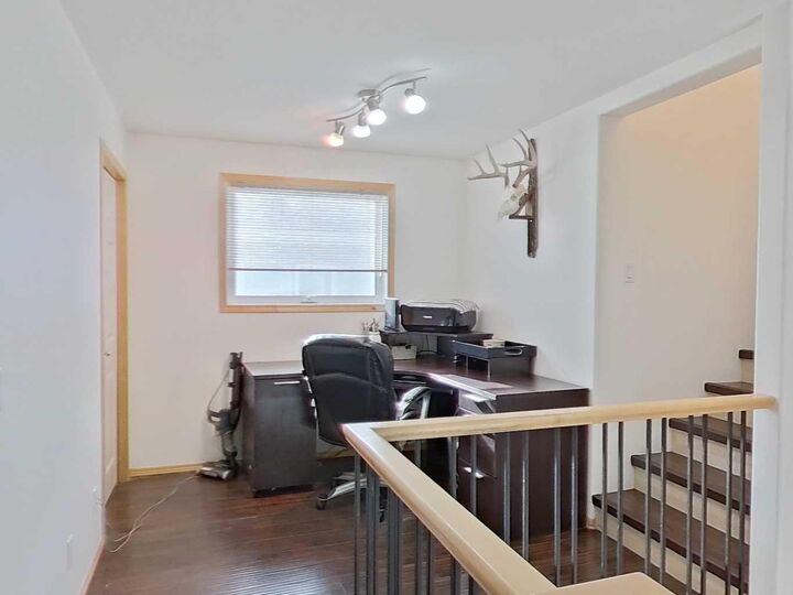 Photo de la propriété:  145 Blackfoot Circle W  AB T1K 7T4 