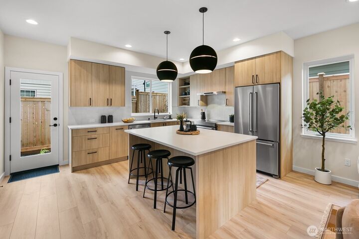 Property Photo:  928 NW 58th Street  WA 98107 