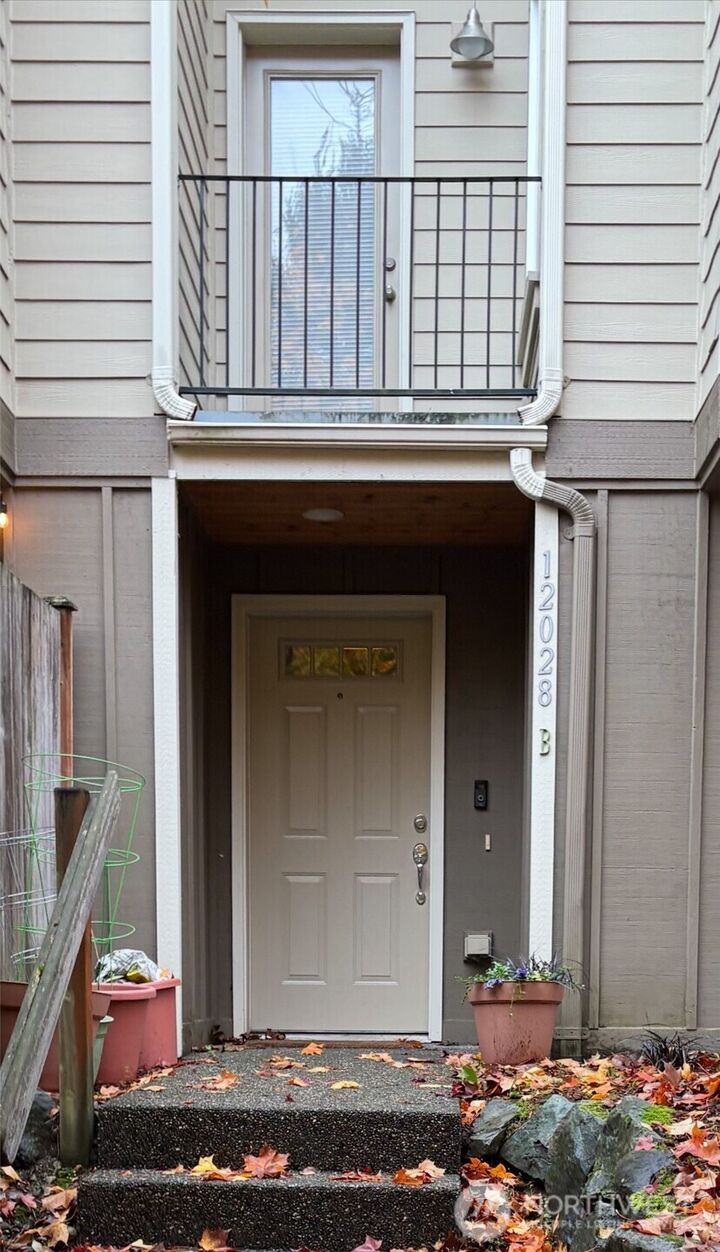 Property Photo:  12028  33rd Avenue NE B  WA 98125 
