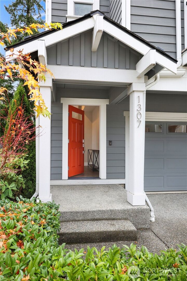Property Photo:  1307  141st Place SW  WA 98087 