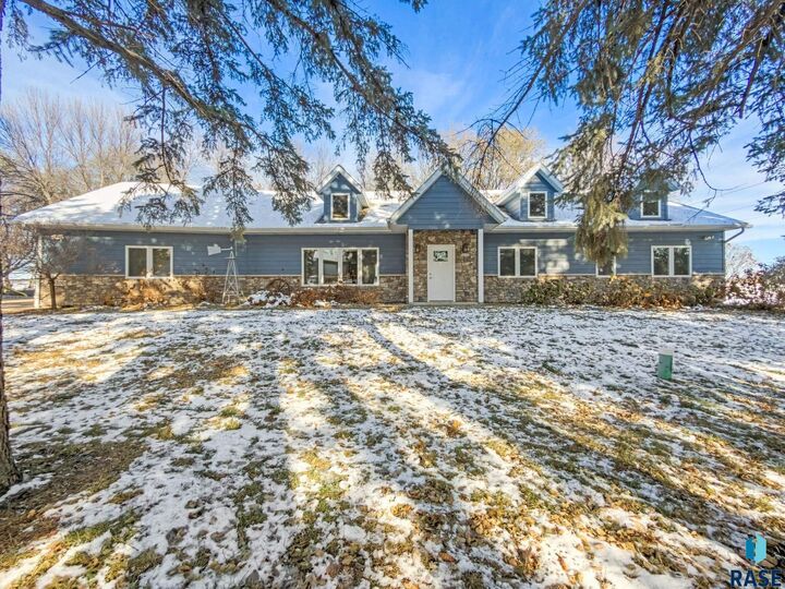 8300 E 38th St  Sioux Falls SD 57110 photo