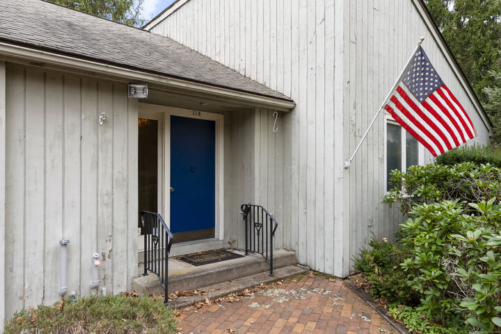 Property Photo:  114 Cold Spring Road  CT 06001 