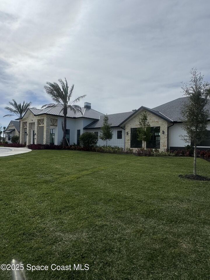 Property Photo: 1201 NW Miraflores Trail NW FL 32907