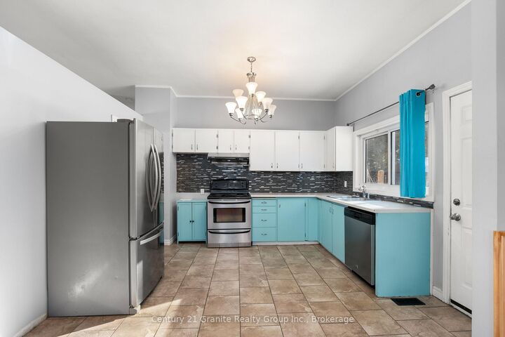 Photo de la propriété:  37 McKay Street  ON K0M 2K0 