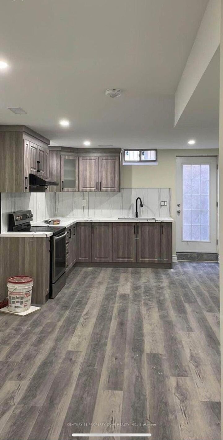 Photo de la propriété:  1 Clunburry Drive  ON L7A 5B4 