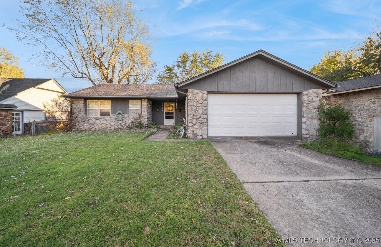 Property Photo:  28652 E 139th St S Street S  OK 74429 