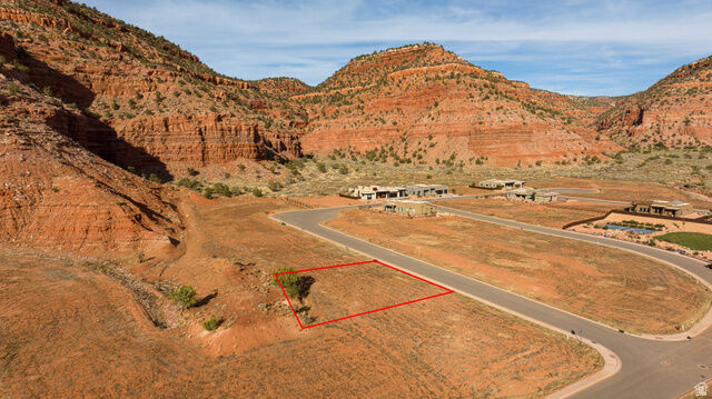 Property Photo: 513 N Winchester Way 351 UT 84741