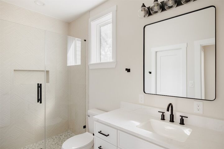 Property Photo: 901 Redd Street TX 78745