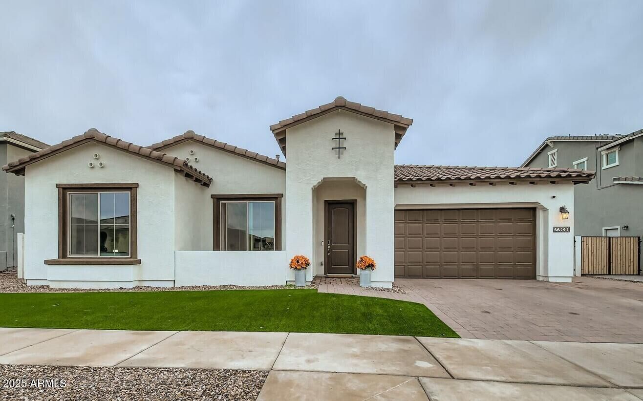 Property Photo:  22839 E Nightingale Road  AZ 85142 