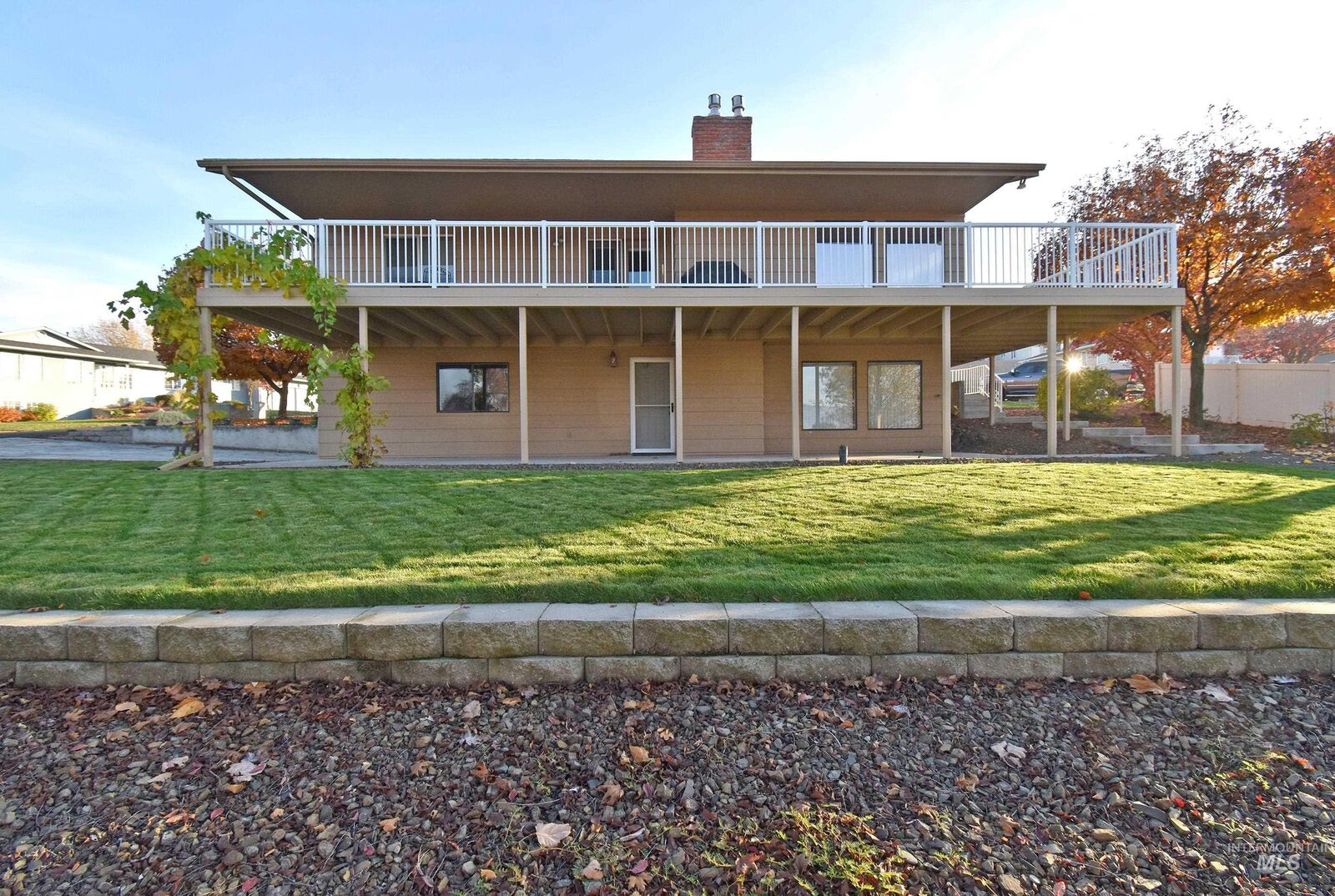 Property Photo:  405 Crestline Circle Drive  ID 83501 