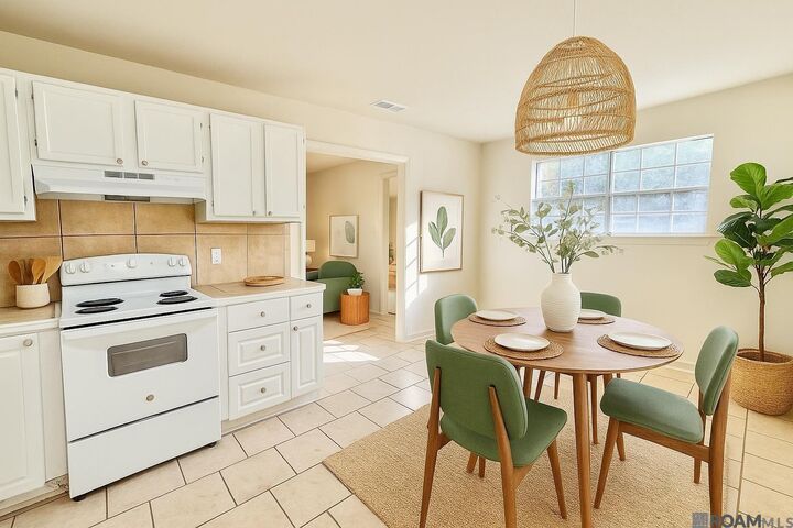 Property Photo: 15733 Marjorie Dr LA 70819