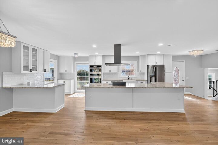 Property Photo:  9201 Willow Pond Lane  MD 20854 